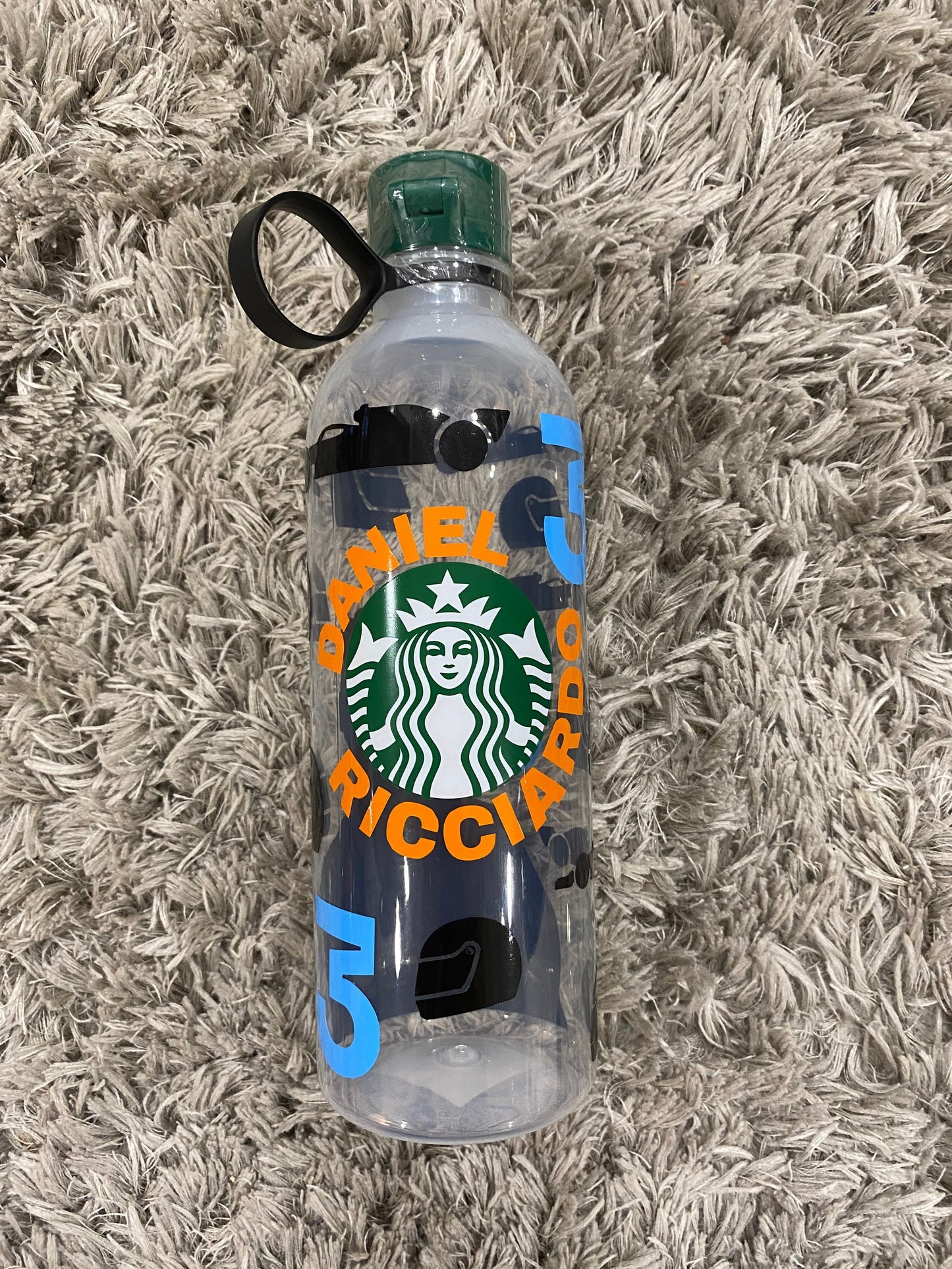 Daniel ricciardo 2022 Starbucks water bottle